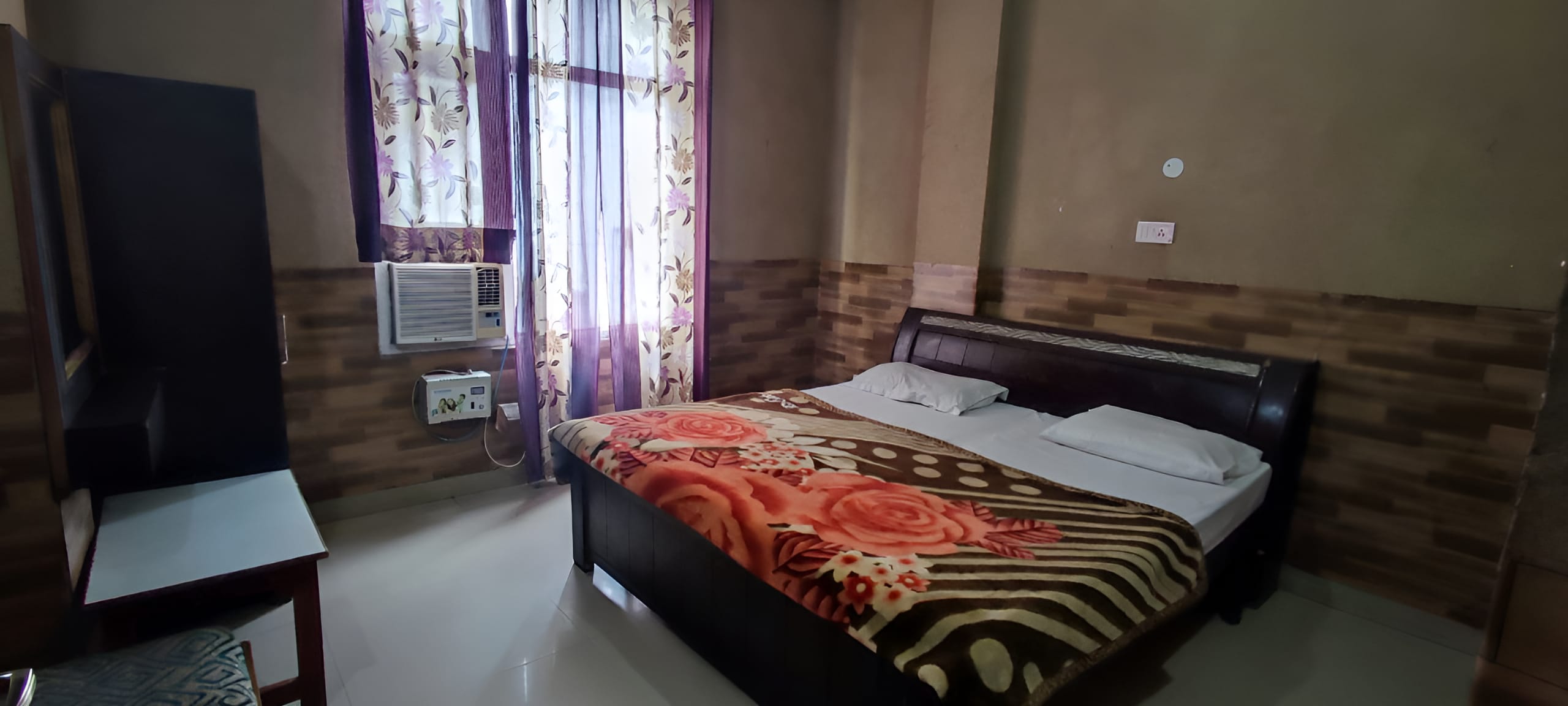 Hotel Ishaan International - Tap to explore photos