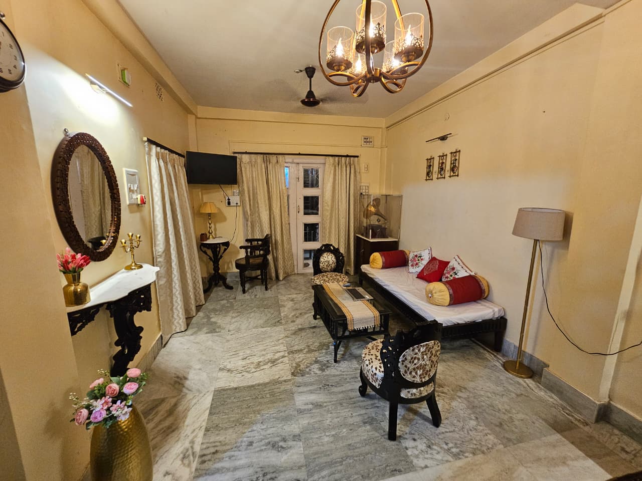 Amantran Homestay || Entire 1BHK Studio Apartment - Tap to explore photos