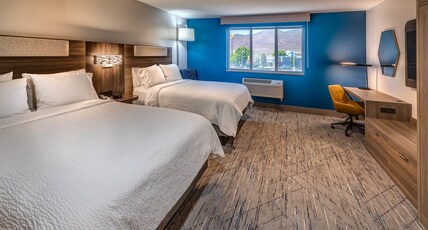 Holiday Inn Express WINNEMUCCA Room Type - 2 Queen Beds Standard