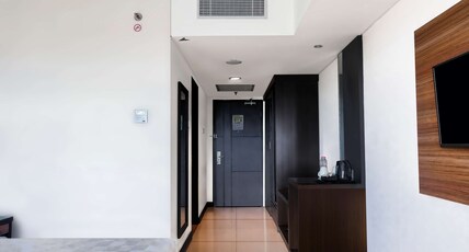 Best Western Premier La Grande Room Type - 1 Double Bed, Non-Smoking, Superior Room, Wi-Fi, Shower Only, City View, Safe, Full Breakfast Best Western Premier La Grande Room Type - 1 Double Bed, Non-Smoking, Superior Room, Wi-Fi, Shower Only, City View, Safe, Full Breakfast