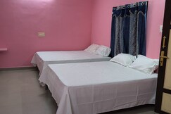 RR Rooms & Stays