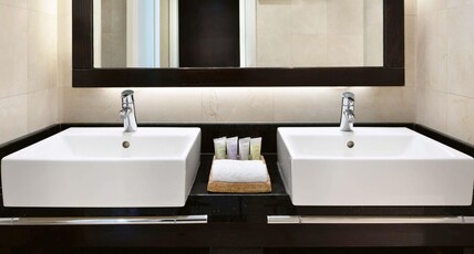 Movenpick Resort Petra Room Type - Suite King