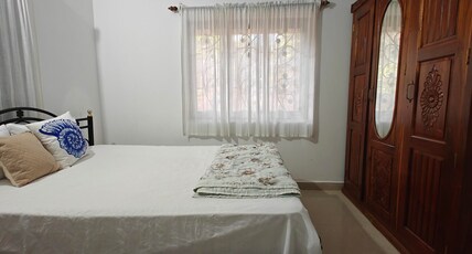 Kritarth Room Type - Queen room 1