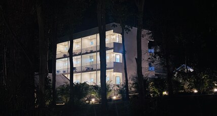 SHREE KALYA VILLAS Room Type - Earth Garden with balcony