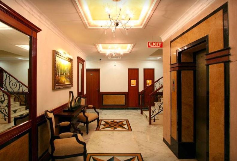 Main gallery