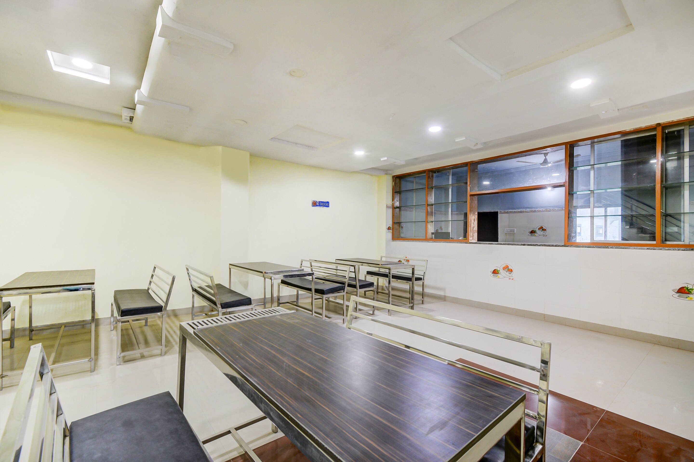 Madhuvan Pool And Resort - Tap to explore photos
