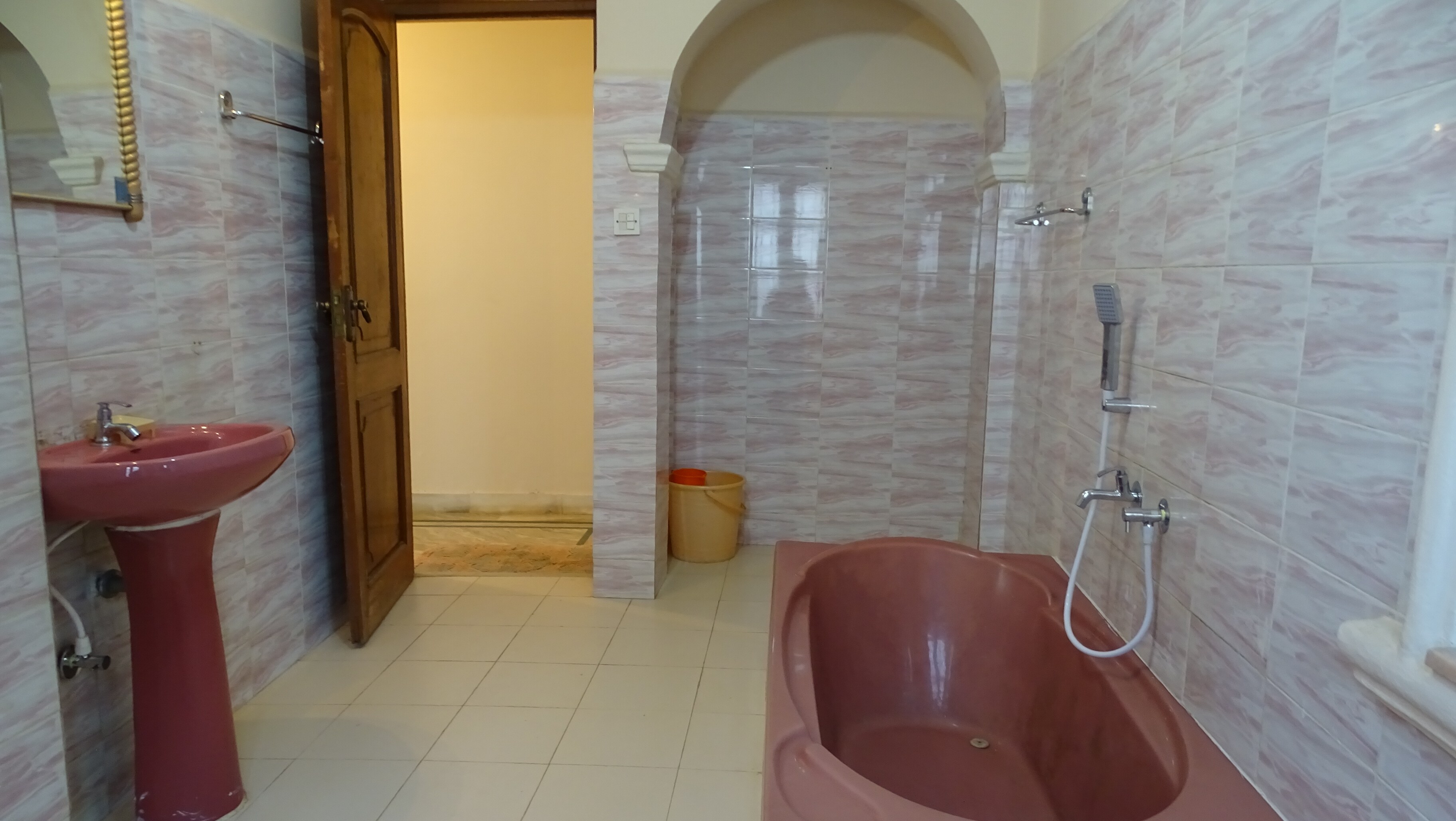 Homestay Braganca - Tap to explore photos