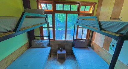 Nap Land Room Type - Dorm Room 6 Bed