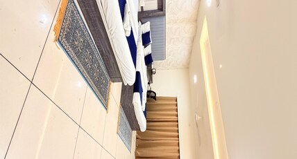 Hotel Vardhman Room Type - Premium Quadruple Room