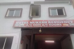 Hotel Mukesh residency