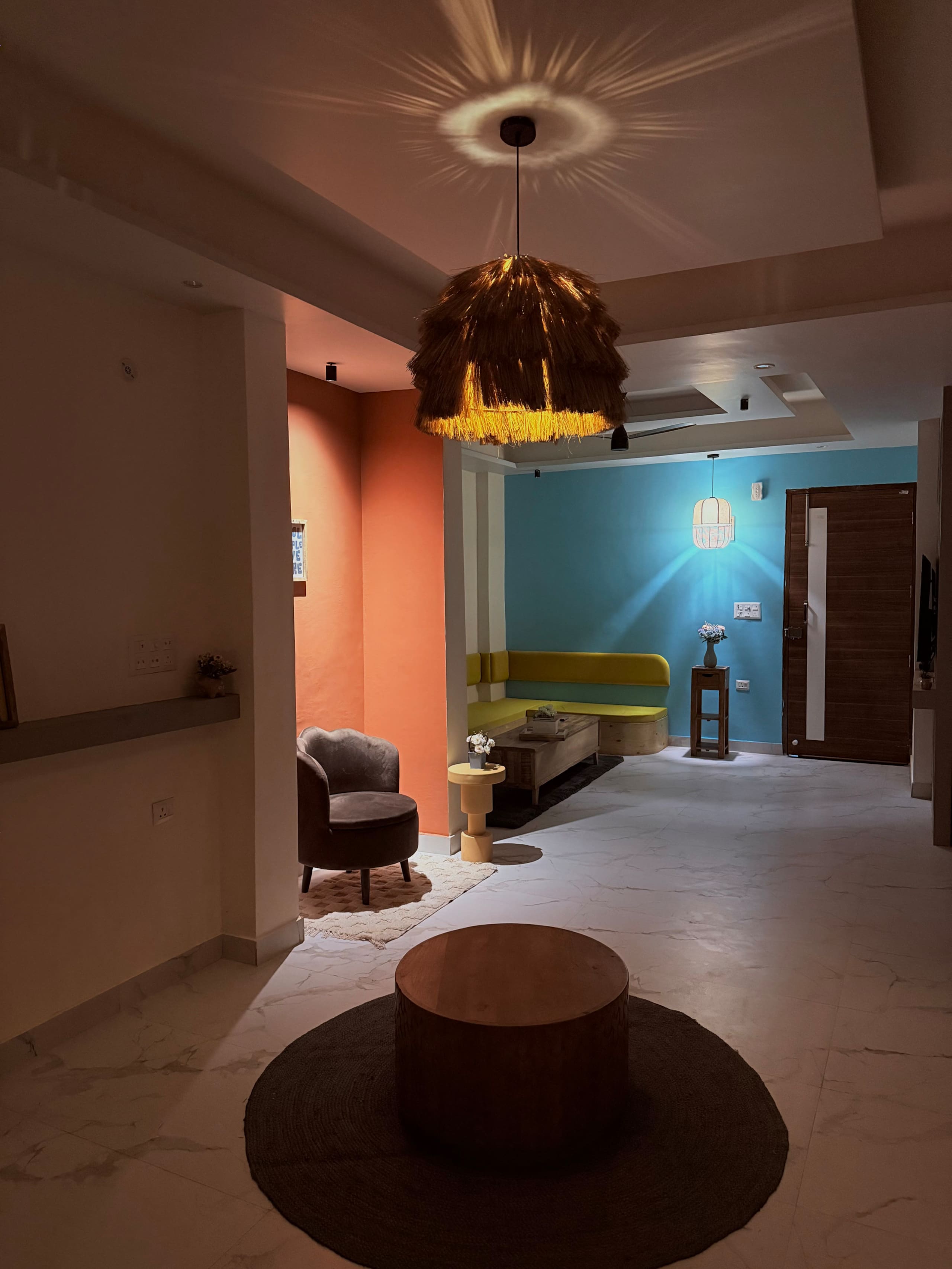 Boho Haven Ganga View Apartment with Workspace & Aesthetics - Tap to explore photos