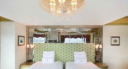 The Reverie Saigon - The Leading Hotels of the World Room Type - Grand Deluxe Twin Room High Floor with Free Minibar The Reverie Saigon - The Leading Hotels of the World Room Type - Grand Deluxe Twin Room High Floor with Free Minibar