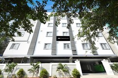 Address of Super Townhouse IKON SUITES