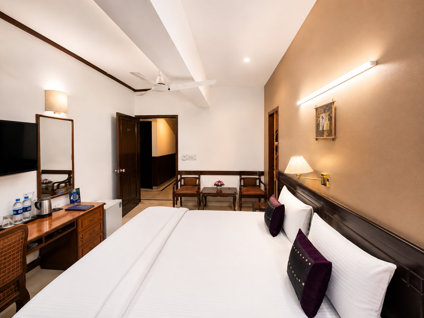The Solace Hotel - Nehru Place - Tap to explore photos