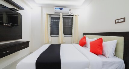 Capital O Regal suites Room Type - Classic