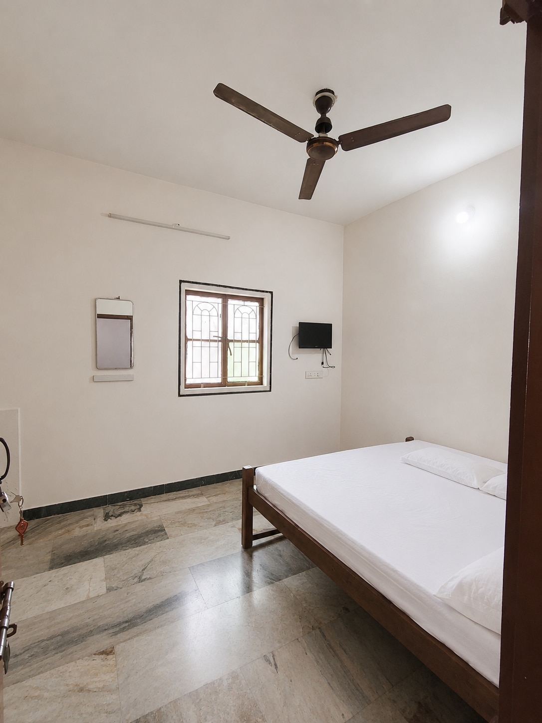 Sivabalan cottage - Tap to explore photos