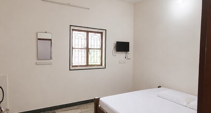 Sivabalan cottage Room Type - Bedroom 1
