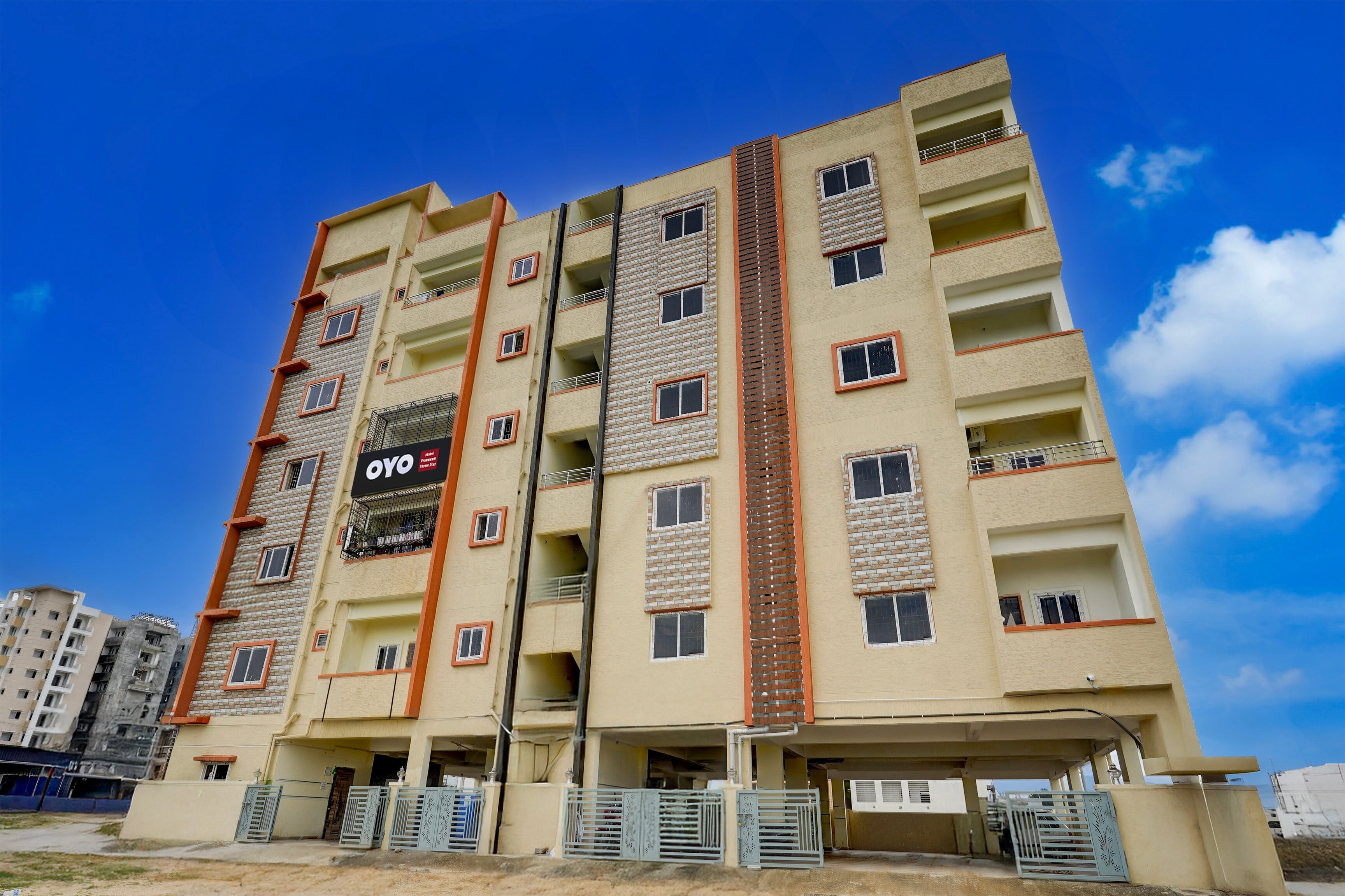 Hotel O Pranavam Home Stay - Tap to explore photos