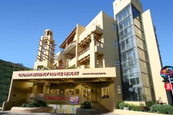 Crown Regency Prince Resort