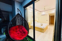 Zoneout Luxury Suites | Omaxe Hazratganj | Gomti Nagar Ext