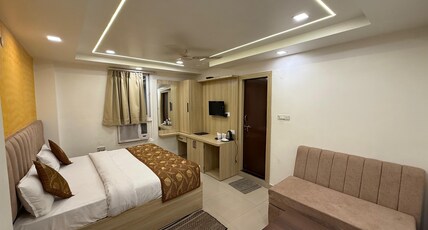 Hotel Valentines Room Type - Semi Super Deluxe Room