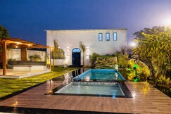 Greek House By Housiify