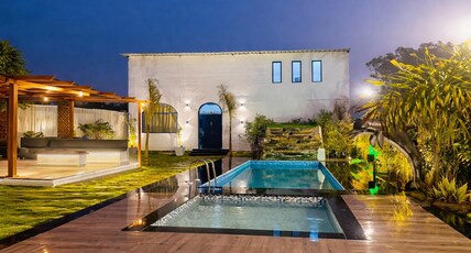 Greek House By Housiify Room Type - Greek House By Housiify