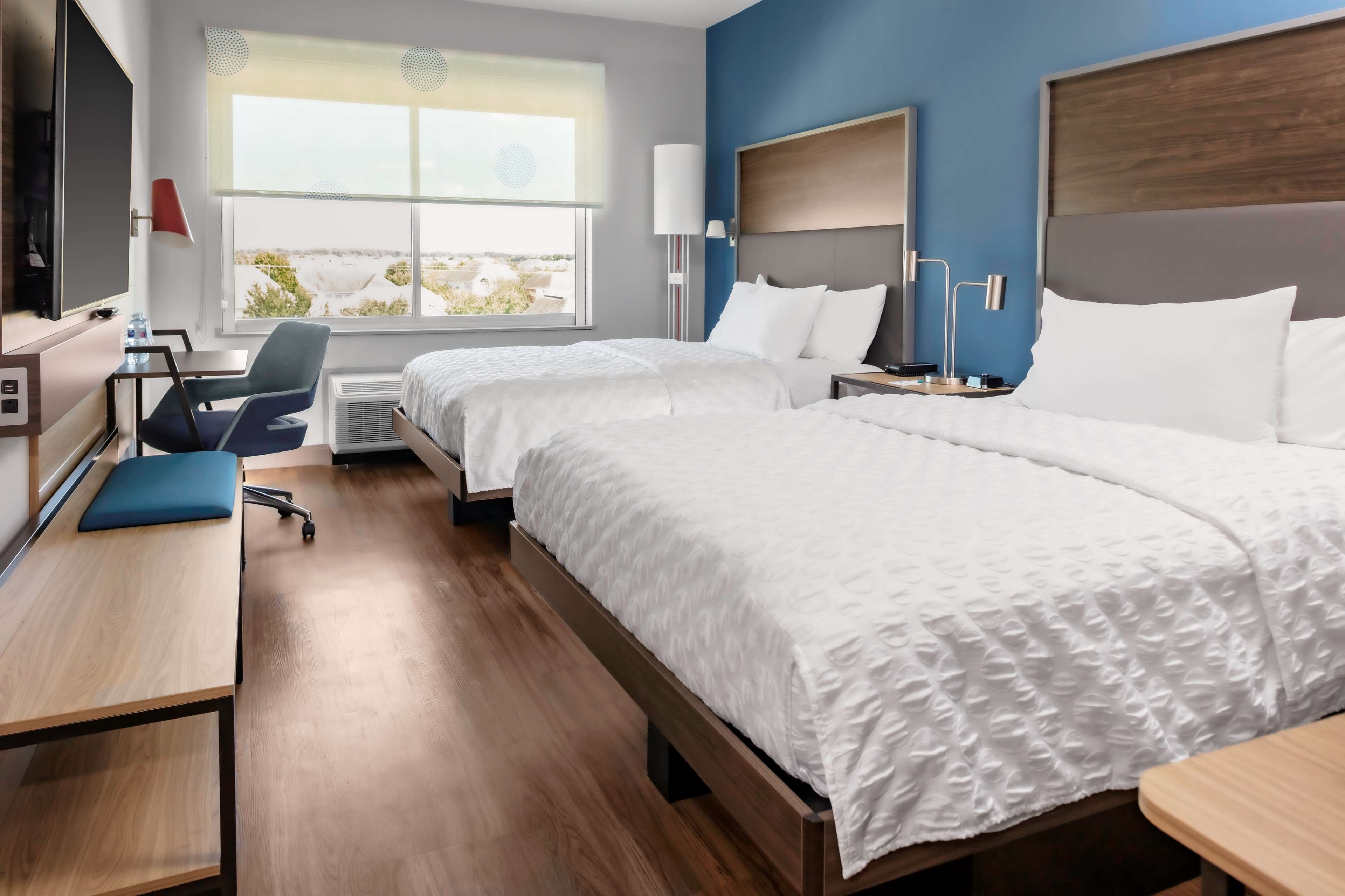 Tru by Hilton Cypress Houston - Tap to explore photos