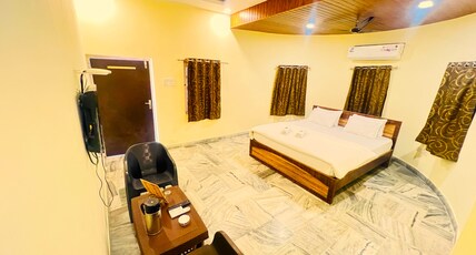 Hotel Chandravilas, Mount Abu Room Type - Deluxe Ac Room
