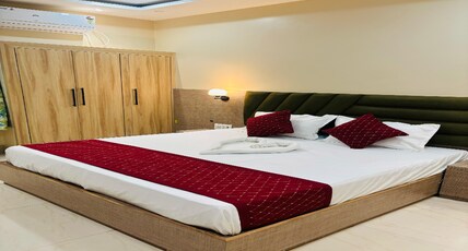 Hotel Mangalam Room Type - Deluxe Room