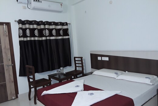 Hotel Subam Palace