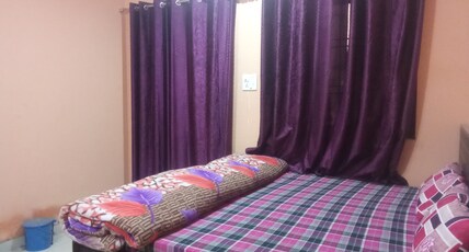 Mahakal Somnath Dharmshala Room Type - Bedroom 1