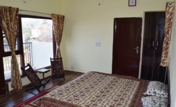 Paa Bhilasha | Rooms & Kitchen - Tap to explore photos