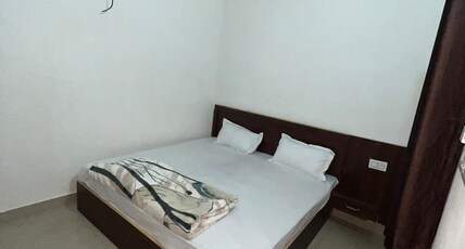 Hotel Dayalu Palace Room Type - Double Bed Room