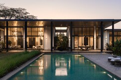 LohonoStays Heritage Farms A