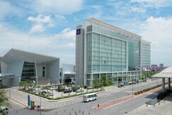 Novotel Bangkok Impact Hotel