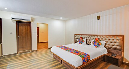 FabHotel La Vista In Kothapet Room Type - Deluxe Room