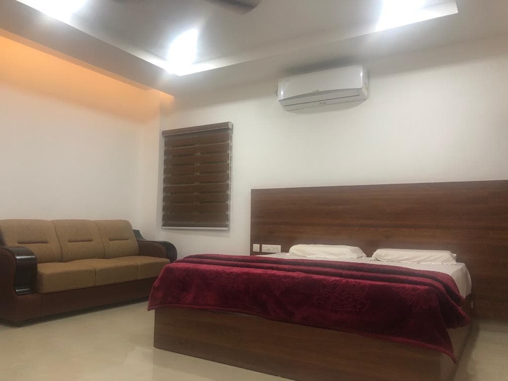 Kannamundayil Residency - Tap to explore photos