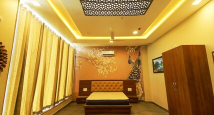 Amarvilas Hotel & Resort Room Type - Amar Suite