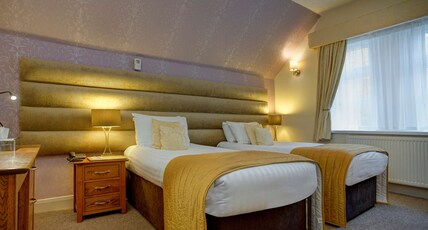 Philipburn Hotel, BW Signature Collection Room Type - 2 Single Beds, Non-Smoking, Standard Room