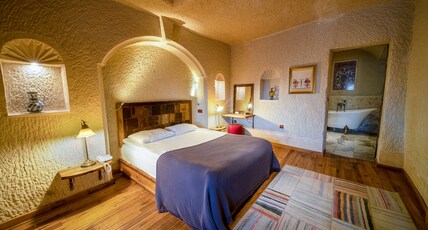Seki Cave Hotel Room Type - Cave Suite with View