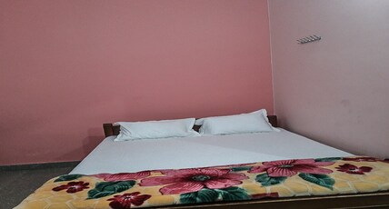 Lalita Hotel and Banquet Room Type - Deluxe Room