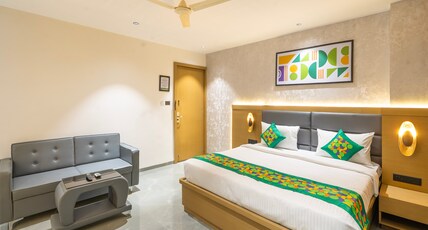 Treebo Sairadha Room Type - Deluxe Family Room