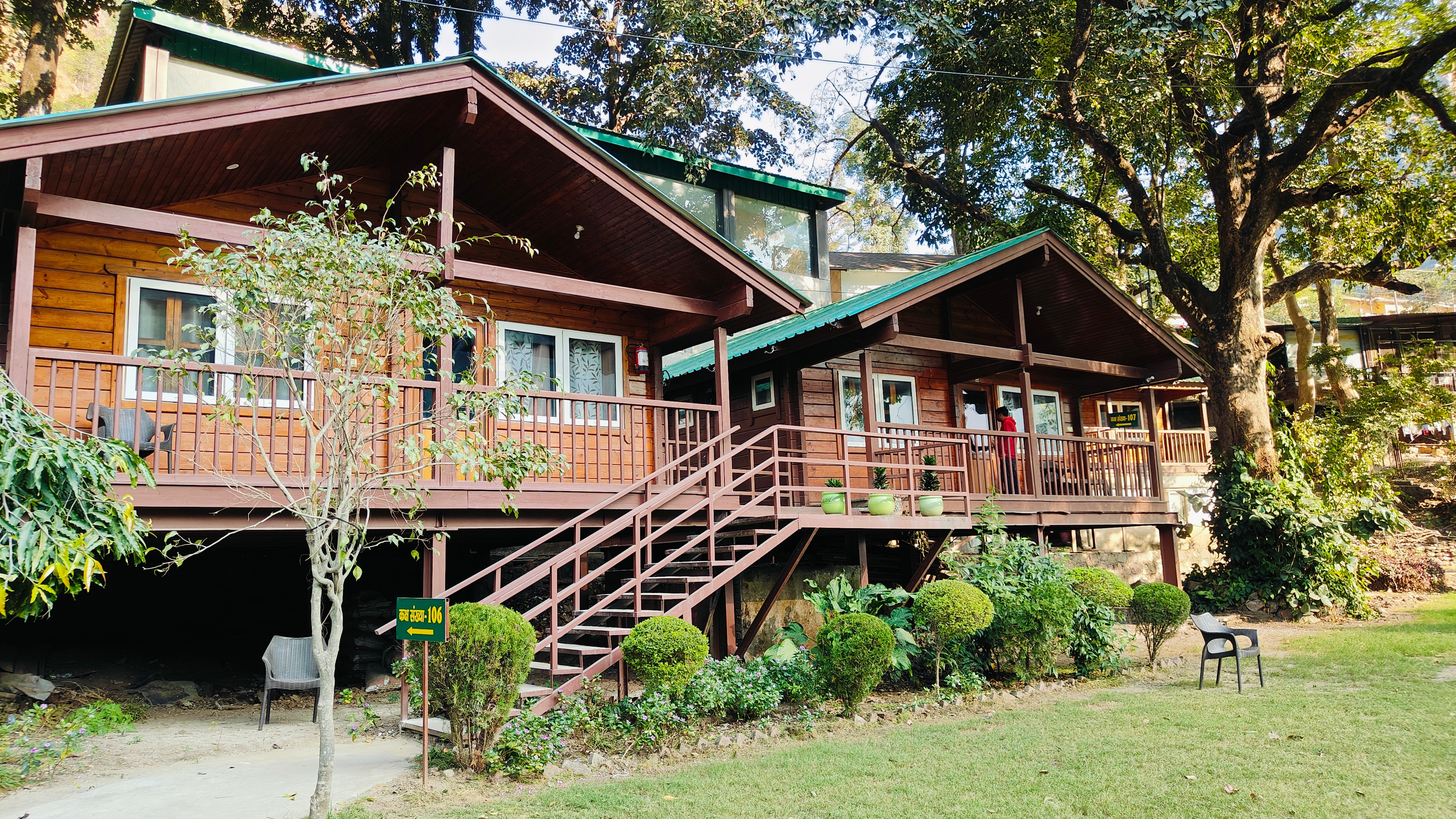 GMVN Kaudiyala Resort by the Ganges - Tap to explore photos