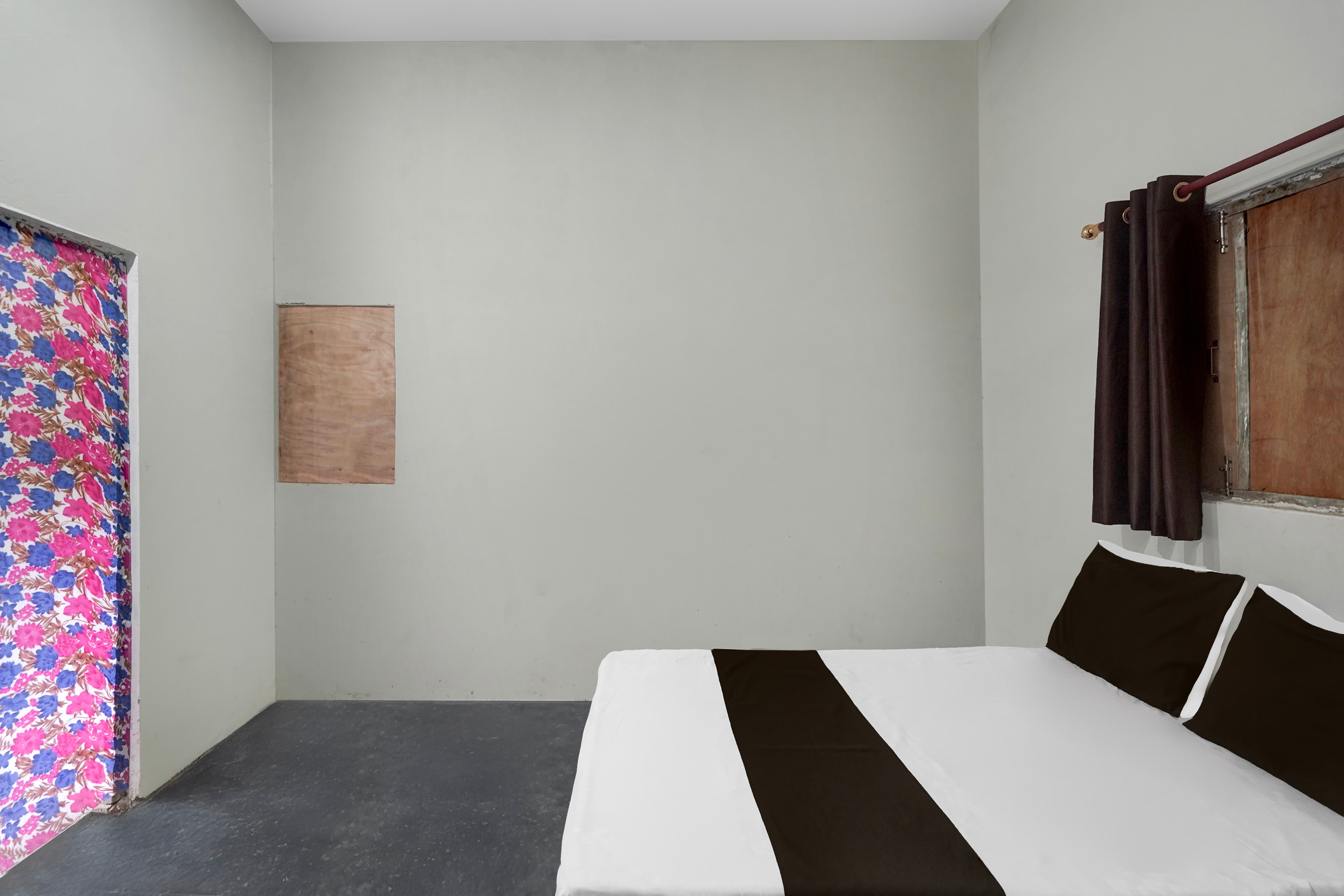 SPOT ON by OYO Rs Hotel - Tap to explore photos