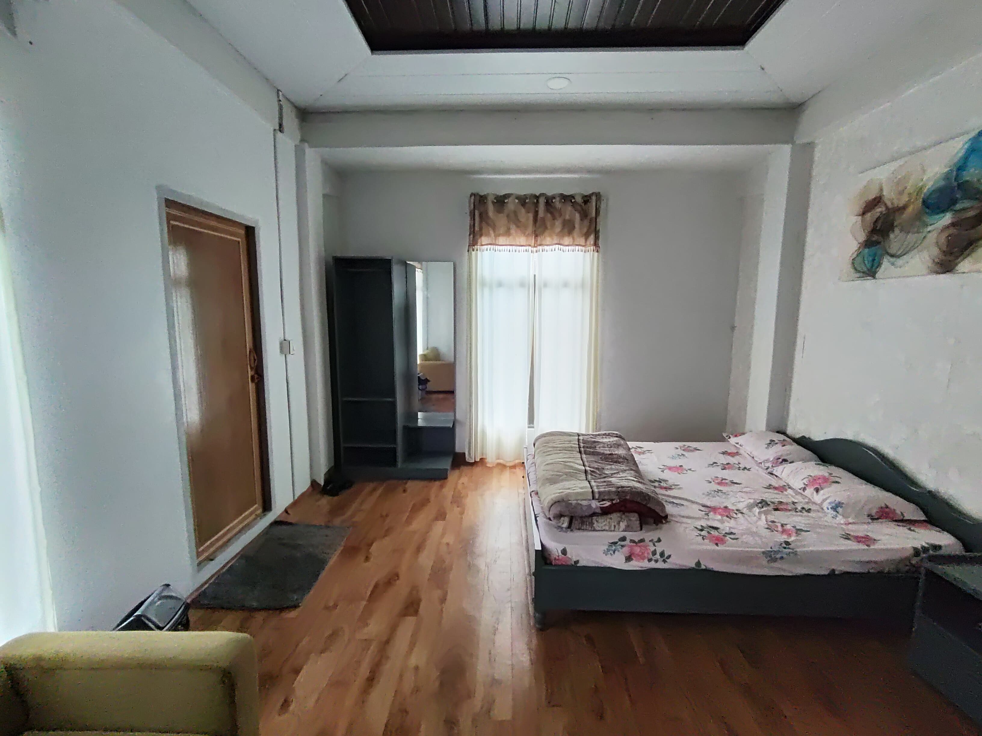 VK Homestay - Tap to explore photos