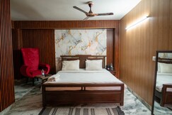 Hotel Kings Pride Aravali