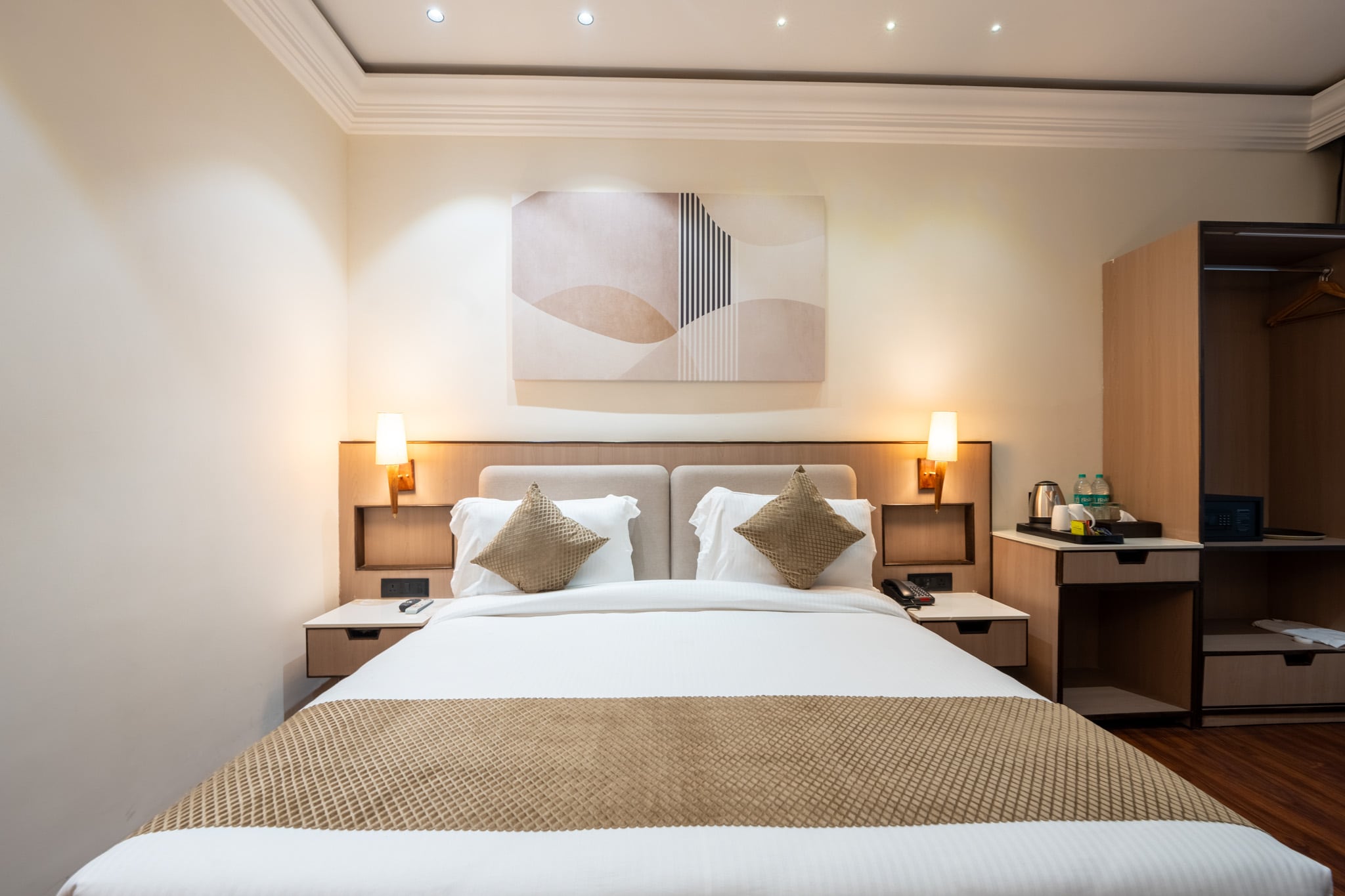 Ramee ColleXtion Amritsar | Best 4 Star Hotel Near Golden Temple - Tap to explore photos