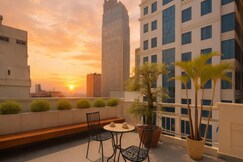 White Lotus Hotel Saigon