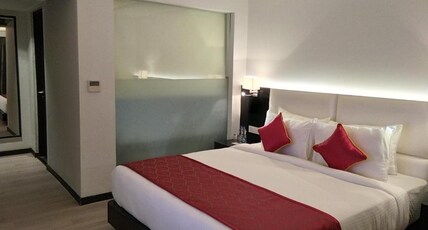 Ramada Encore by Wyndham Jalandhar Room Type - 1 King Bed Suite